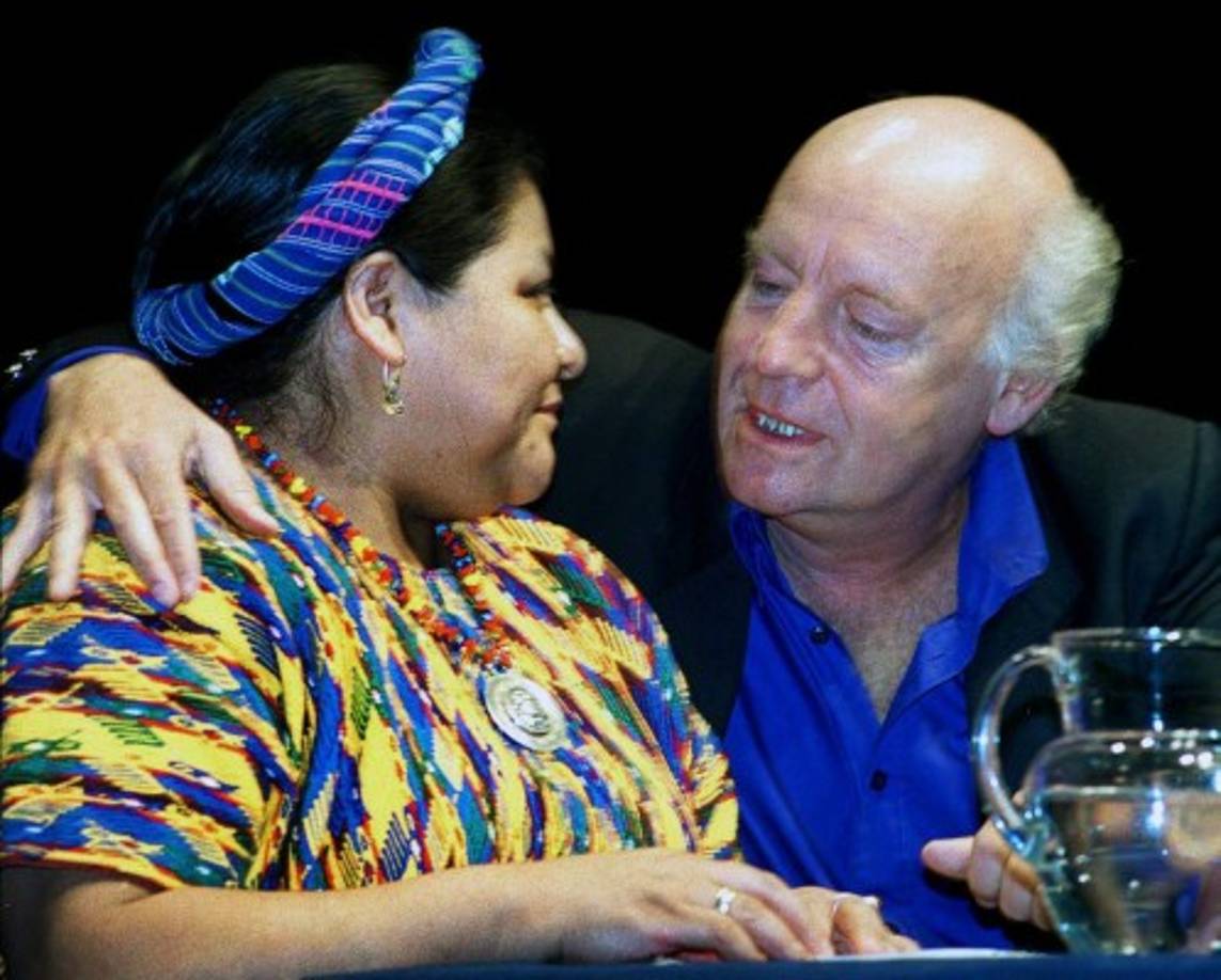 Varios líderes internacionales visitaron al uruguayo, entre ellos Rigoberta Menchú, premio Nobel de la Paz.