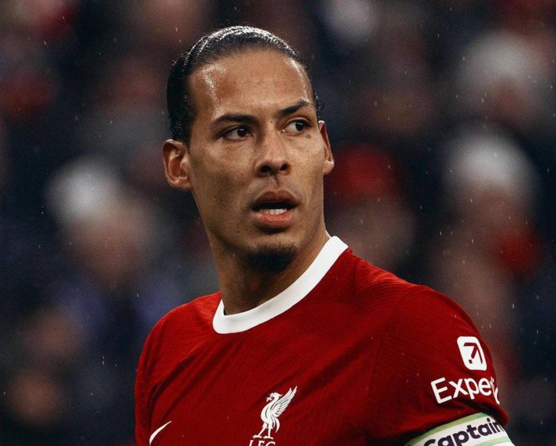 Van Dijk afirma que Liverpool todavía no le ofrece la renovación: “No hay cambios por el momento”. “Creo que deberíamos hacer algunos fichajes en función de lo que dure la temporada, pero la directiva está trabajando para eso y estoy plenamente convencido en que harán lo correcto para nosotros”.