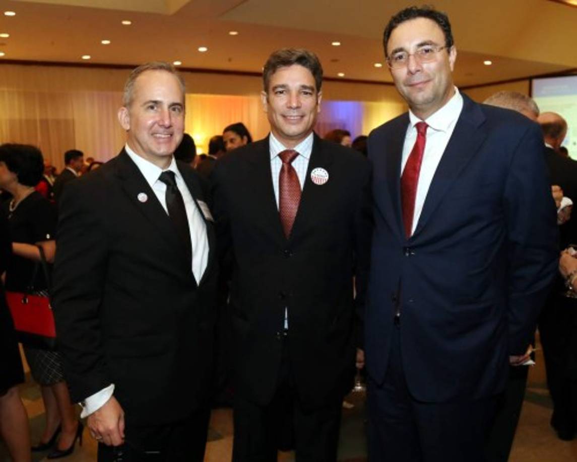 Steven Stanley, Rubén Villeda y Luis Zelaya.