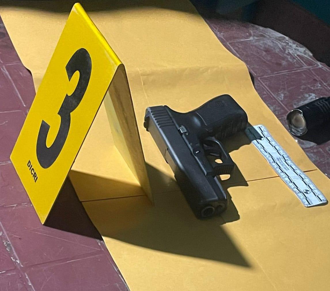 Capturan a hondureña con fuerte armamento en Guatemala; su hermana fue acribillada ayer