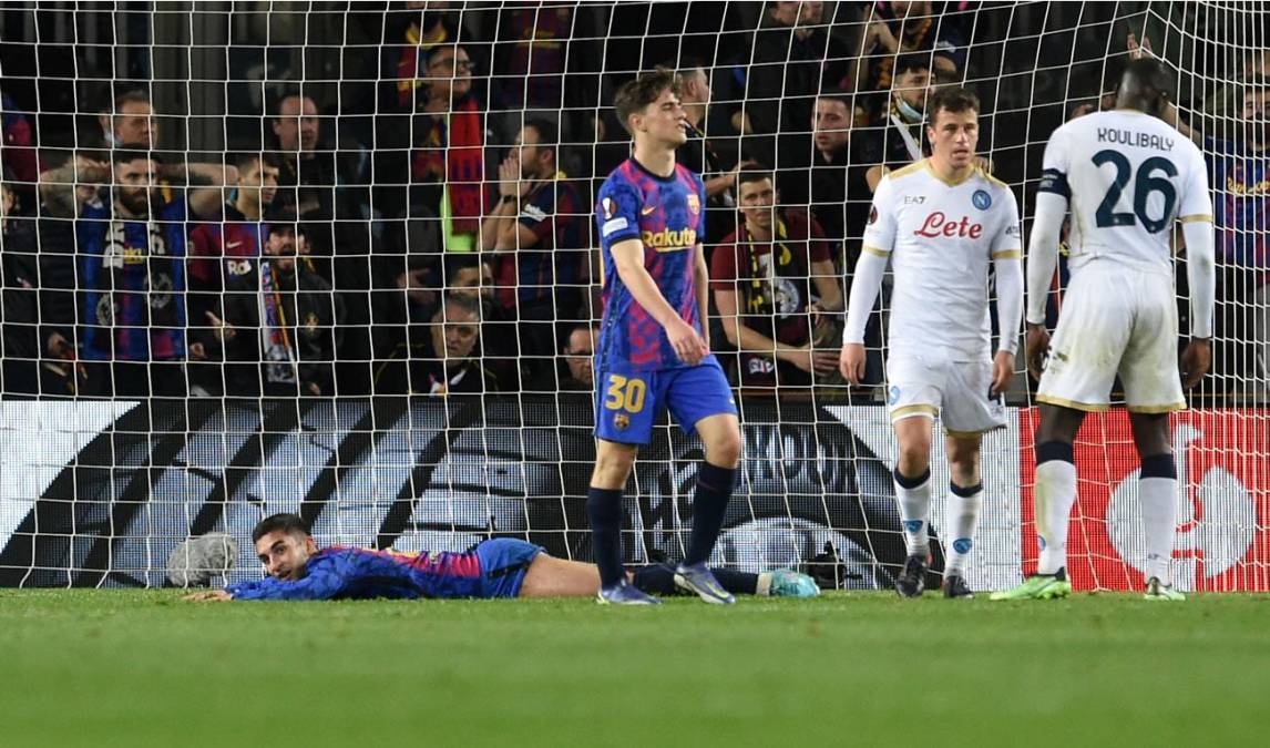 Debut del Barça: El desconsolado llanto de Ferran Torres, un herido y la joya que estuvo en las gradas del Camp Nou