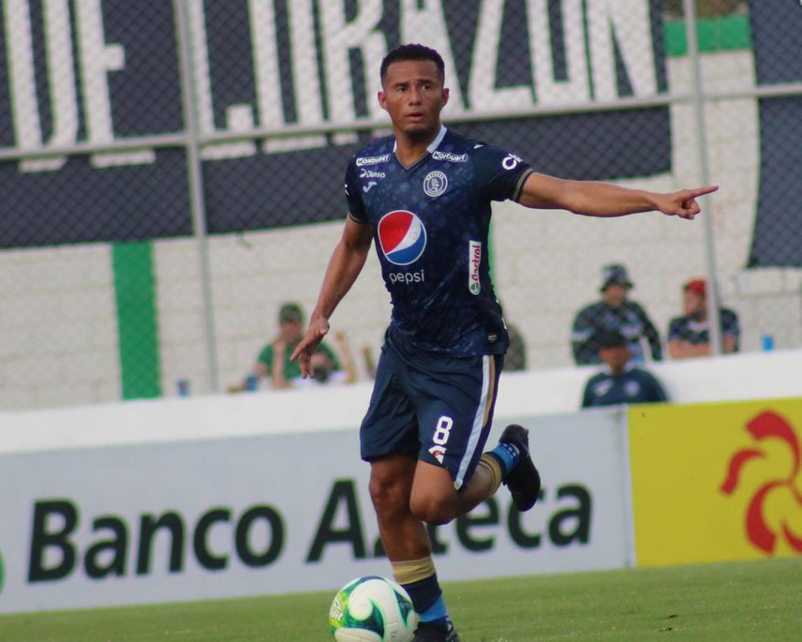 Walter Martínez - El ‘Colocho‘ será suplente contra Tigres, por lo que Ninrod Medina podrá echar mano de él como revulsivo.