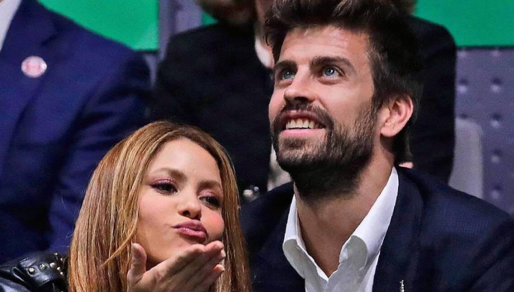 “Le molestó porque es el tipo de hombre al que le gustan que sufran por él. Estoy segura que a Piqué, con esa masculinidad frágil que tiene, estoy segura que un pellizquito le habrá molestado, porque que sufran por ti, a este tipo de hombres les gusta”, aseguró una de las periodistas.