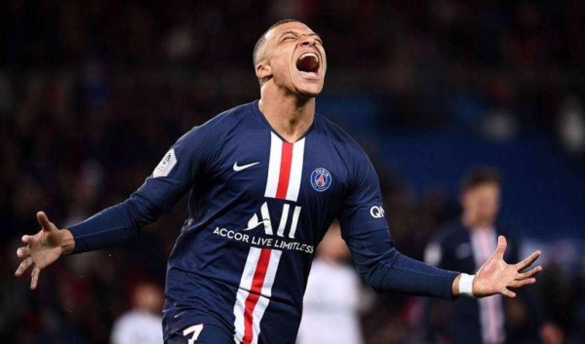 Kylian Mbappé es un gran objetivo del entrenador del Liverpool, Jürgen Klopp, y para hacerse con su fichaje habría pensado en ofrecer 200 millones de euros más el pase de Sadio Mané (valorado en 100 millones) al PSG que se está pensando y mucho la oferta.