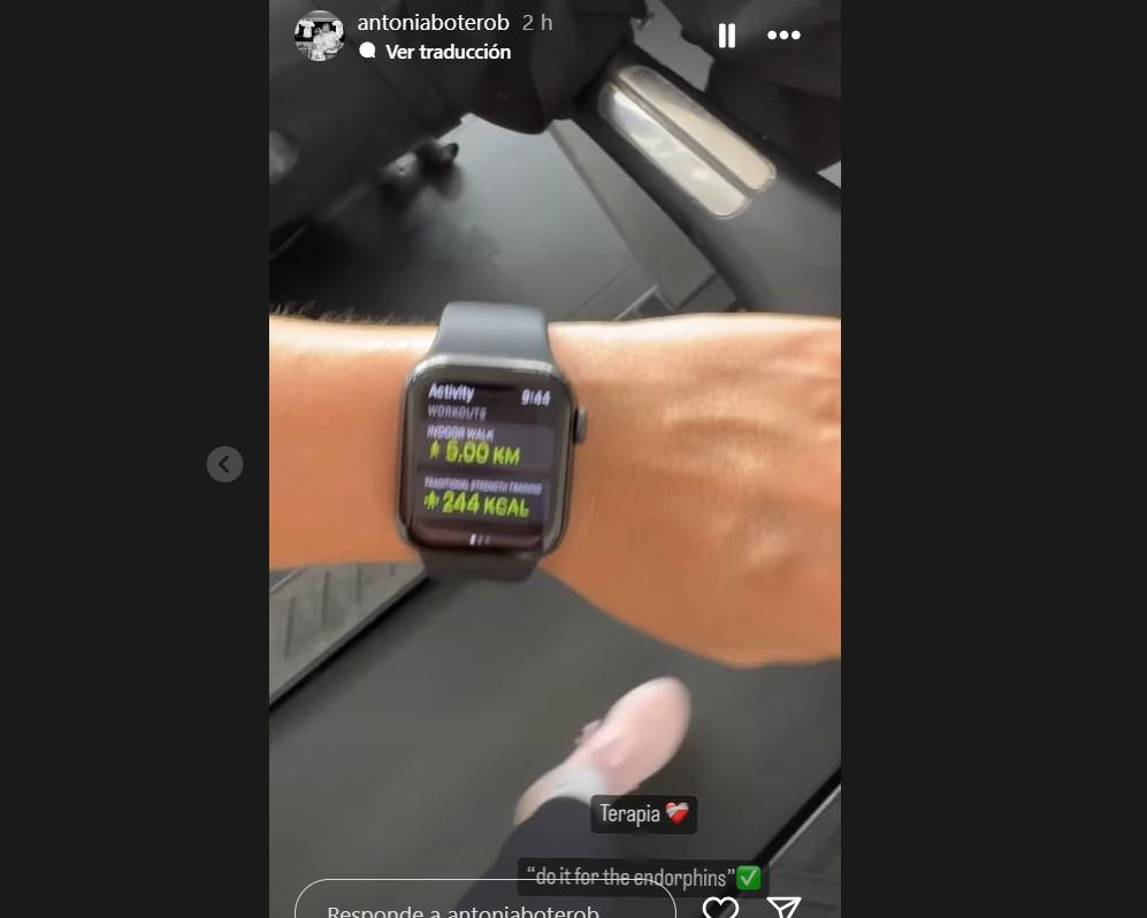 Antonia también ha compartido varios videos en los que aparece entrenando, pues asegura que el ejercicio le está sirviendo mucho como terapia para sobrellevar esta difícil situación. 