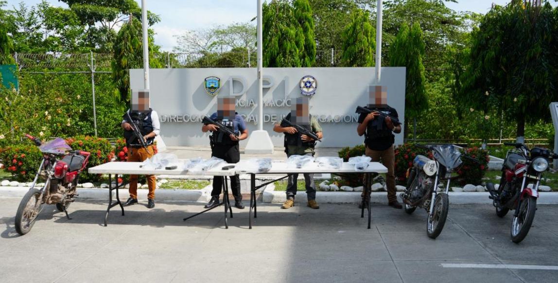 Decomisan a banda “Los Cheles” fusiles de guerra, escopetas y motocicletas en El Progreso