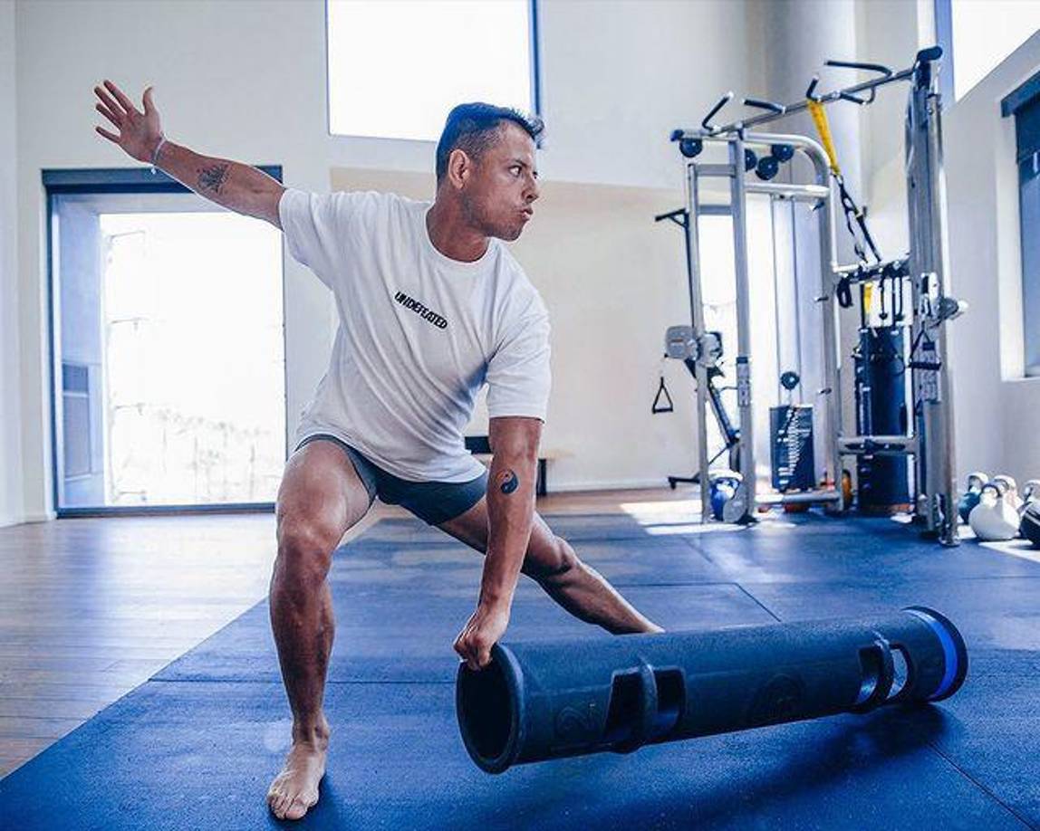 Come bien, levanta pesas y todos los días trabaja en sus distintos entrenamientos.