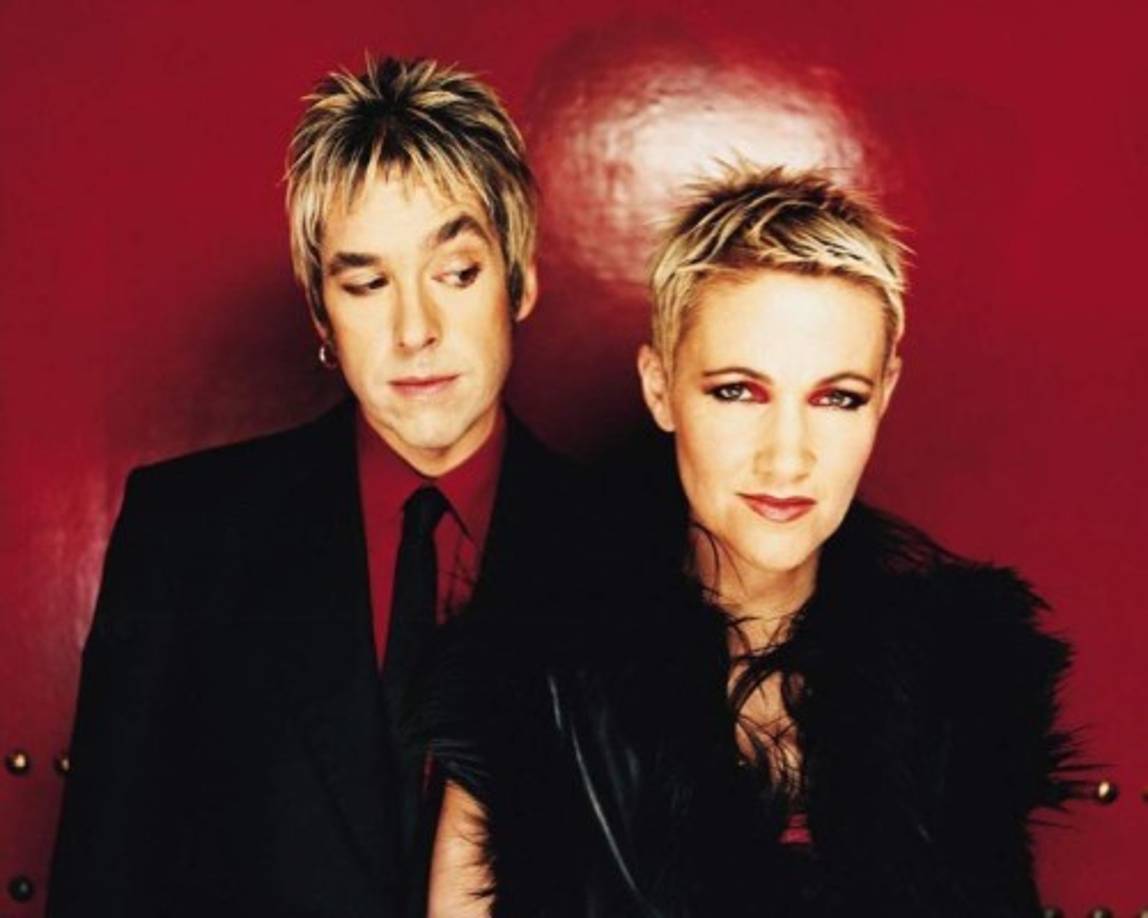 Roxette, formada en 1986 por Fredrkisson y el guitarrista Per Gessle, vendió más de 80 millones de discos en todo el mundo y sus éxitos incluyeron 'Listen to your heart' ('Escucha tu corazón') o 'It must have been love', que cobró fama mundial por estar en la banda sonora de la película 'Pretty Woman', protagonizada por Richard Gere y Julia Roberts. <br/><br/><br/>MIRA: <a href='https://www.laprensa.hn/espectaculos/1341013-410/hijo-jenni-rivera-publica-ultima-foto-cantante-antes-muerte' style='color:red;text-decoration:underline' target='_blank'> Hijo de Jenni Rivera publica la última foto de la cantante antes de morir</a><br/>
