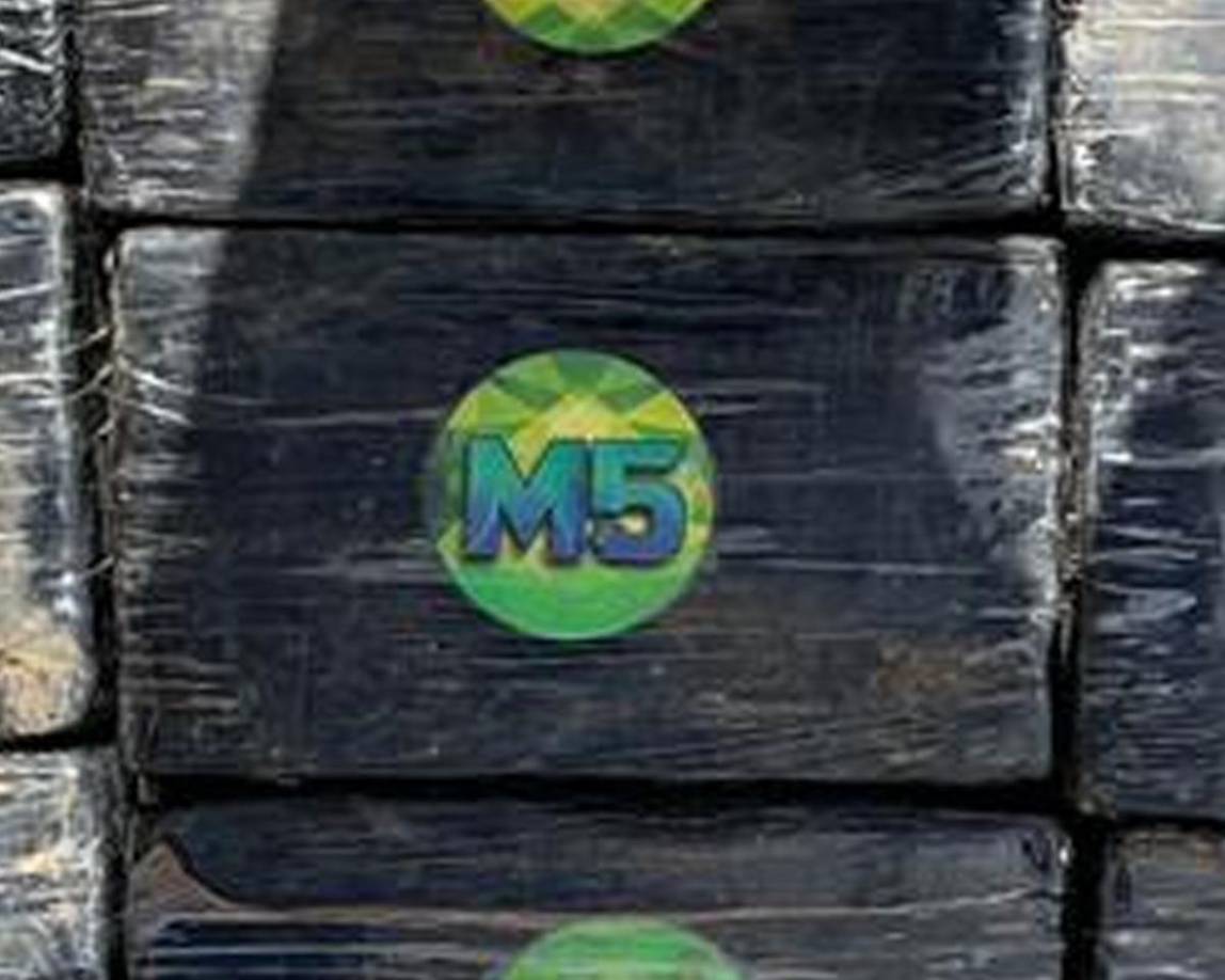 Uno de los kilos etiquetado con “M5”.