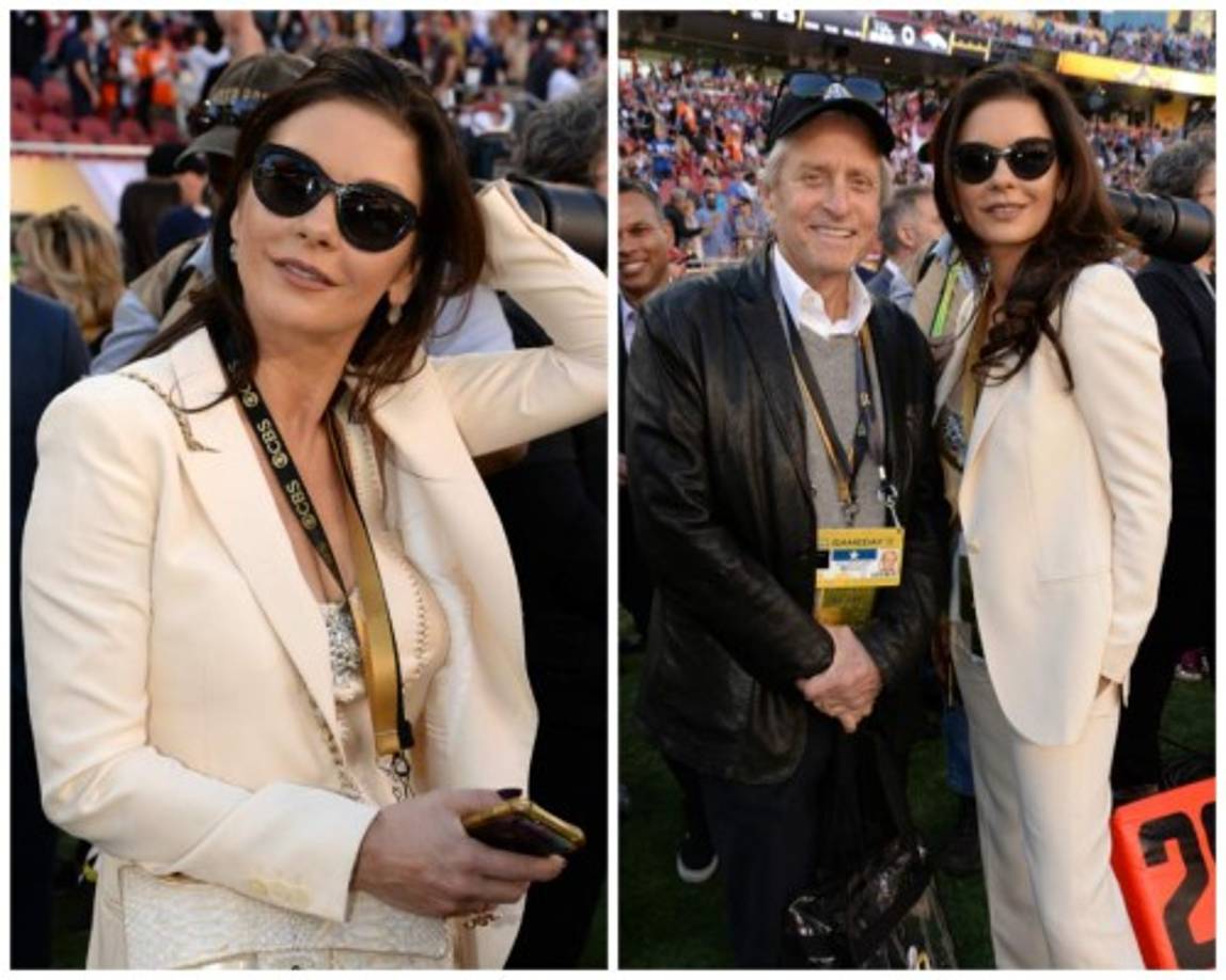 Michael Douglas y su esposa Catherine Zeta Jones en el Super Bowl 50.