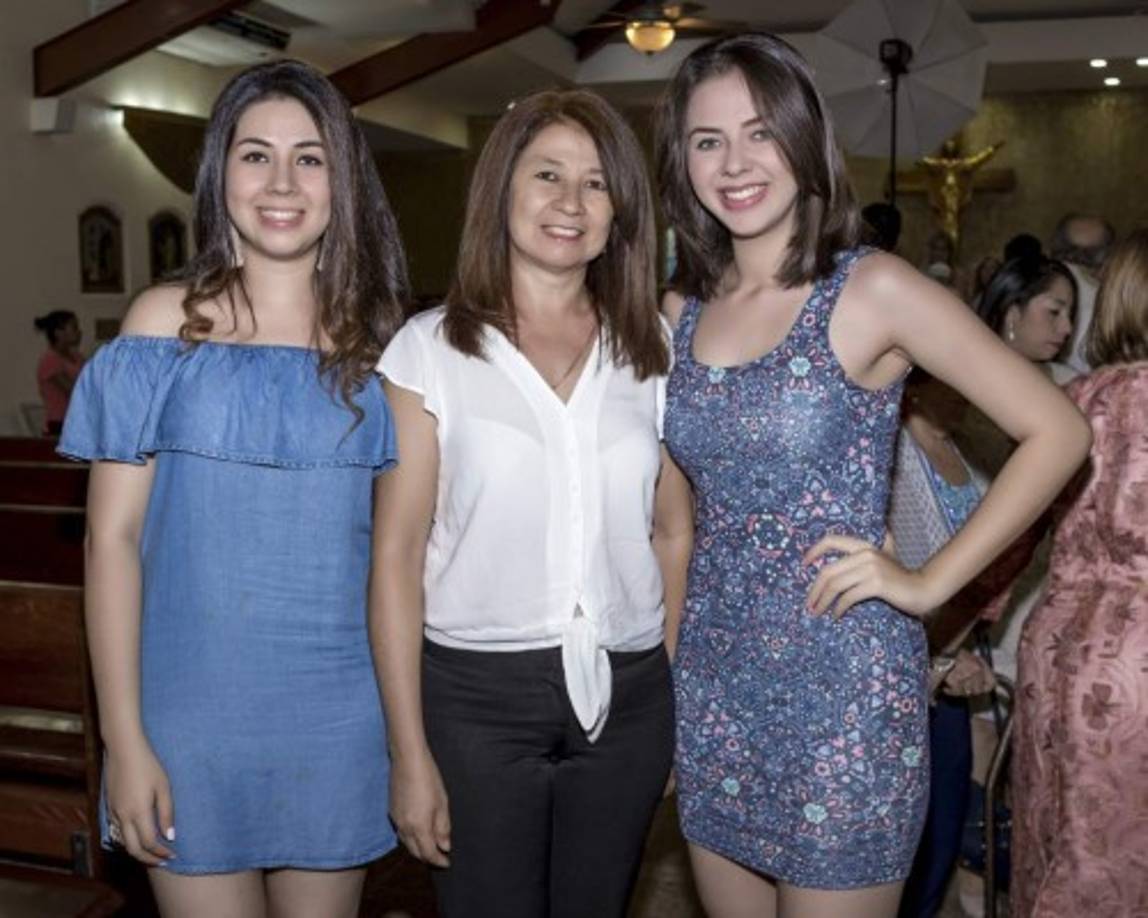 Polette, Isabel y Michelle Rivera.