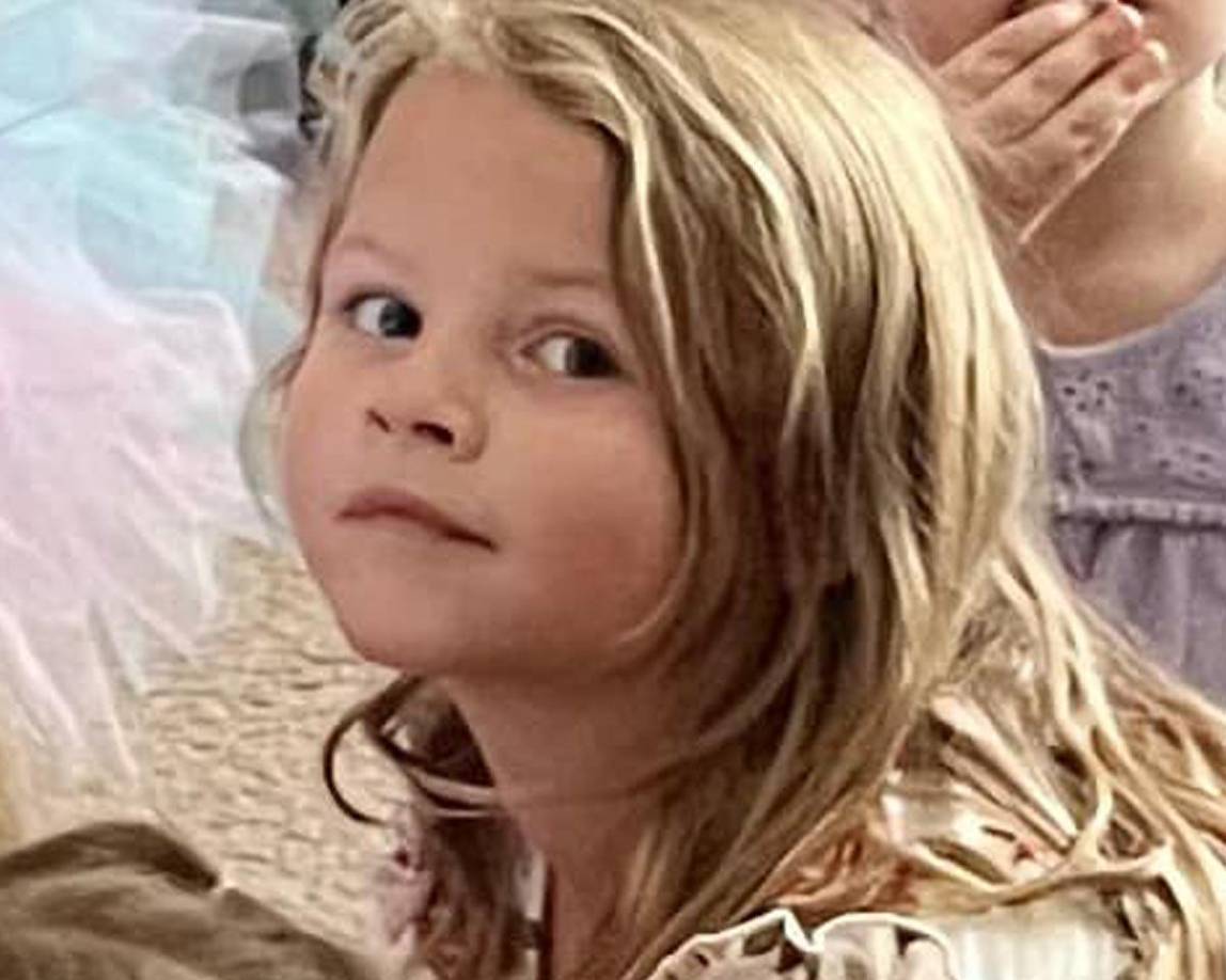 Athena Strand ya no pudo abrir el paquete que entregó el presunto asesino. 