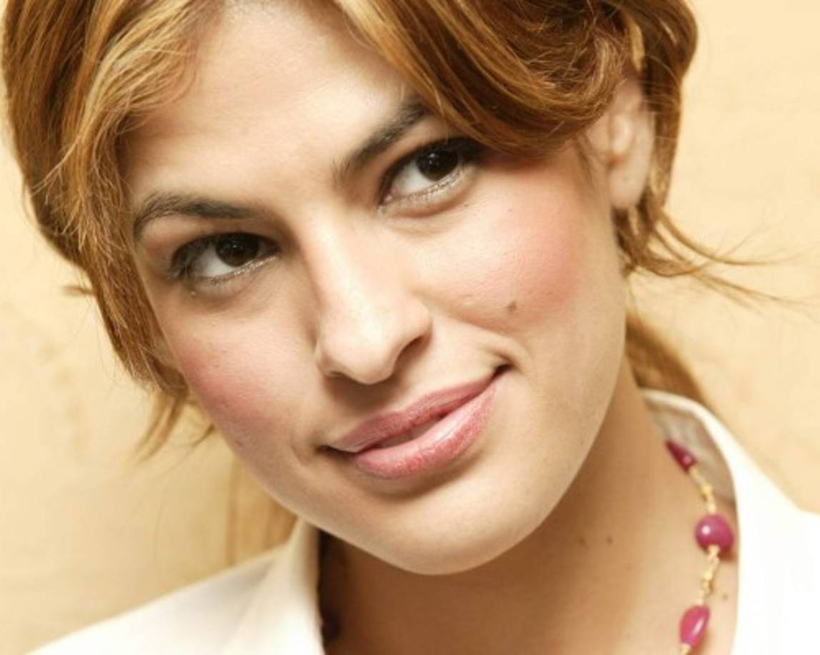Eva Mendes.