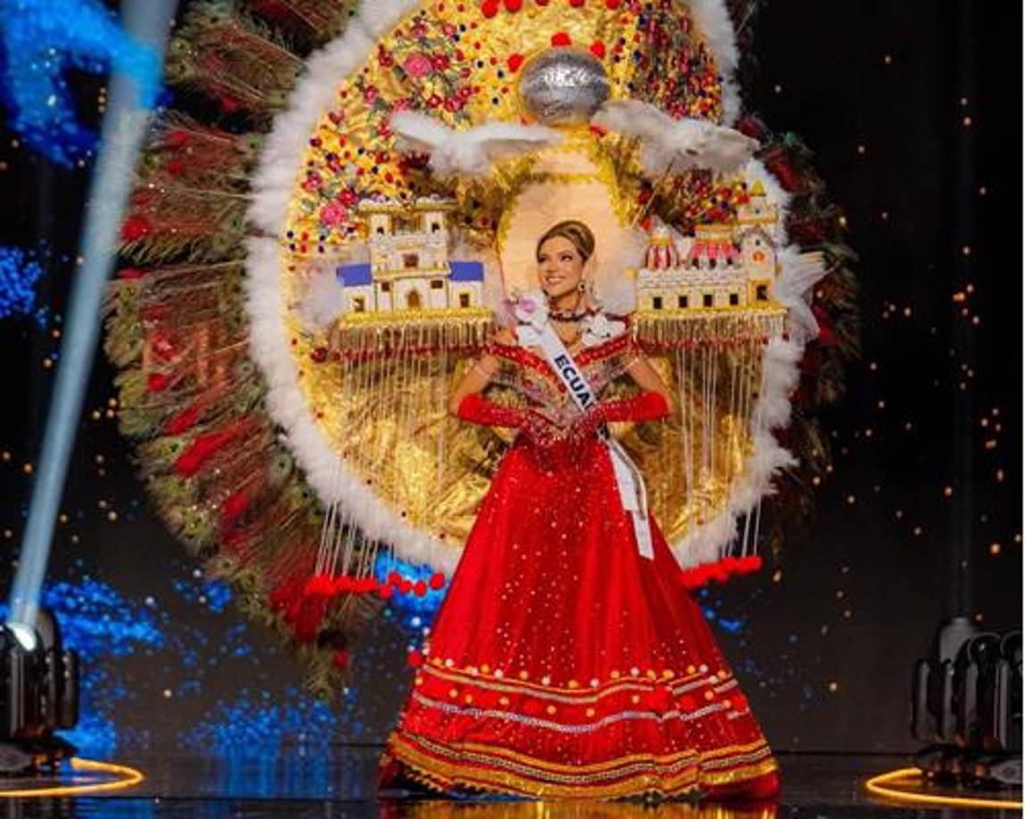 La preliminar de Miss Universo 2024, celebrada anoche en la Ciudad de México, ofreció un espectáculo deslumbrante con el desfile de trajes nacionales.