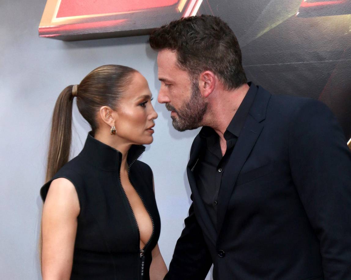 Y aunque la artista esperó hasta el mes de agosto para jacer oficial el trámite de su divorcio, en los documentos se especifica que ella y Ben Affleck estaban separados desde el pasado abril. 