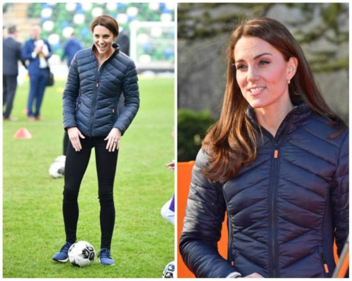Para involucrarse en el juego Kate Middleton cambió su vestido por un atuendo más cómodo, una chaqueta acolchada de Barbour Longshore y unas zapatillas azules New Balance.