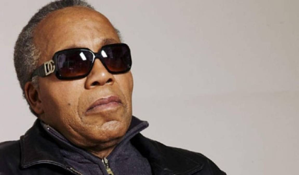 Frank Lucas, es considerado el traficante de drogas que revolucionó los años 70, introduciendo la heroína en Estados Unidos.