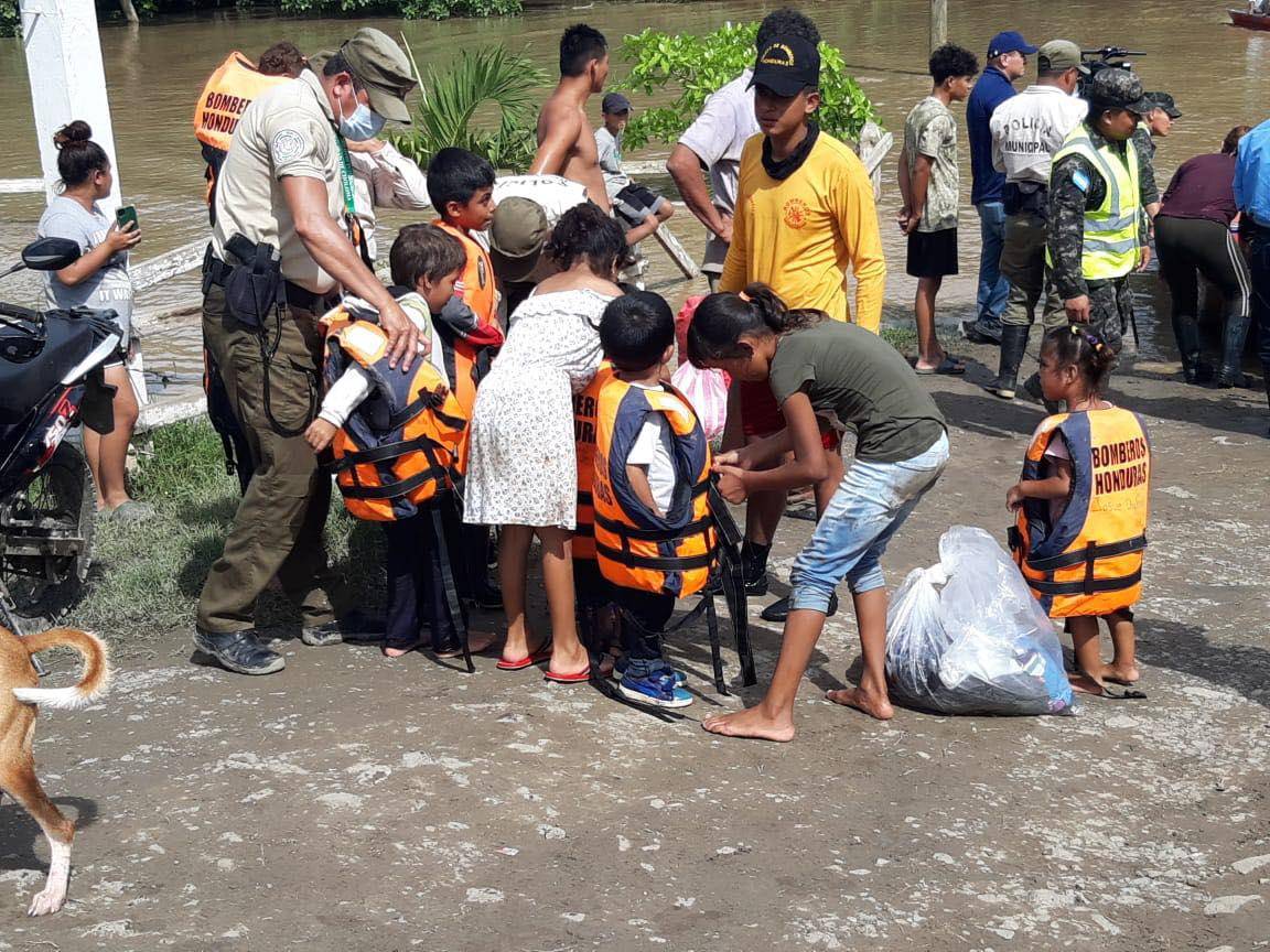 $!A los afectados por las inundaciones se les dará asistencia psicológica.
