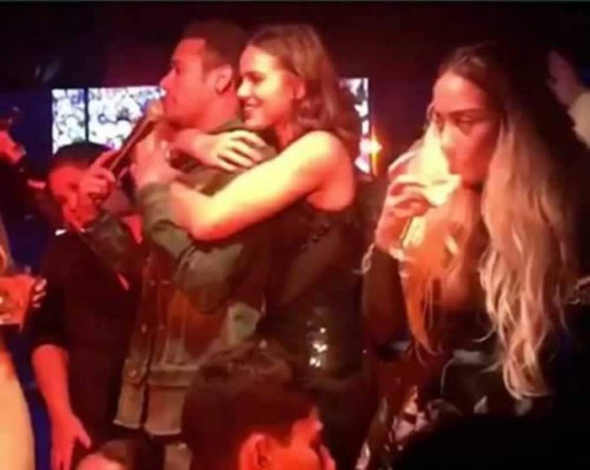 Bruna Marquezine demostró su amor a Neymar.