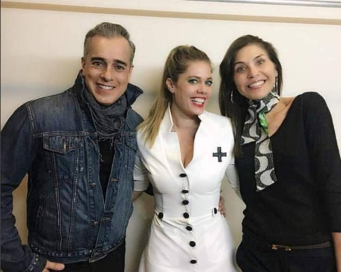 En esta foto con la actriz Lorena Meritano.
