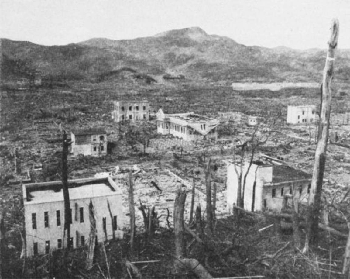 Según la Cruz Roja Japonesa, de las muertes de supervivientes registradas en el hospital de Hiroshima desde marzo de 2014, casi dos tercios fueron por tumores malignos, destacando el cáncer de pulmón, estómago y leucemia.