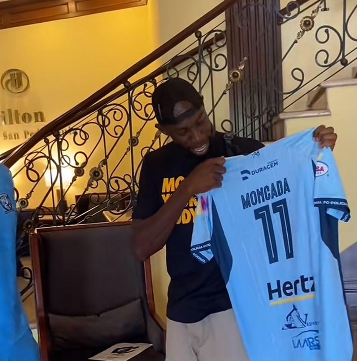 Tiktoker hondureño fue sorprendido por equipo de Liga Nacional