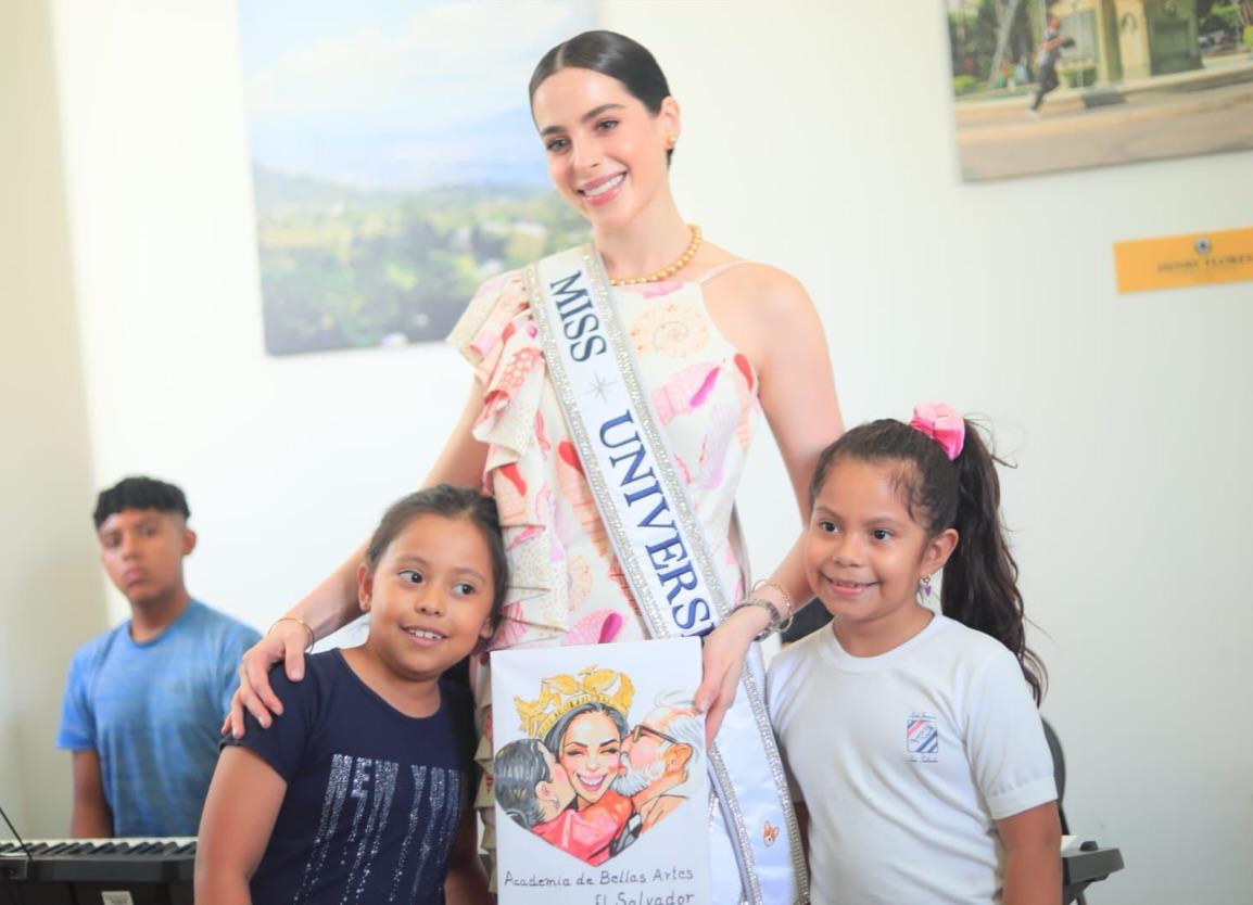Las mejores fotos de la Miss Universo, Fátima Bosch, en El Salvador