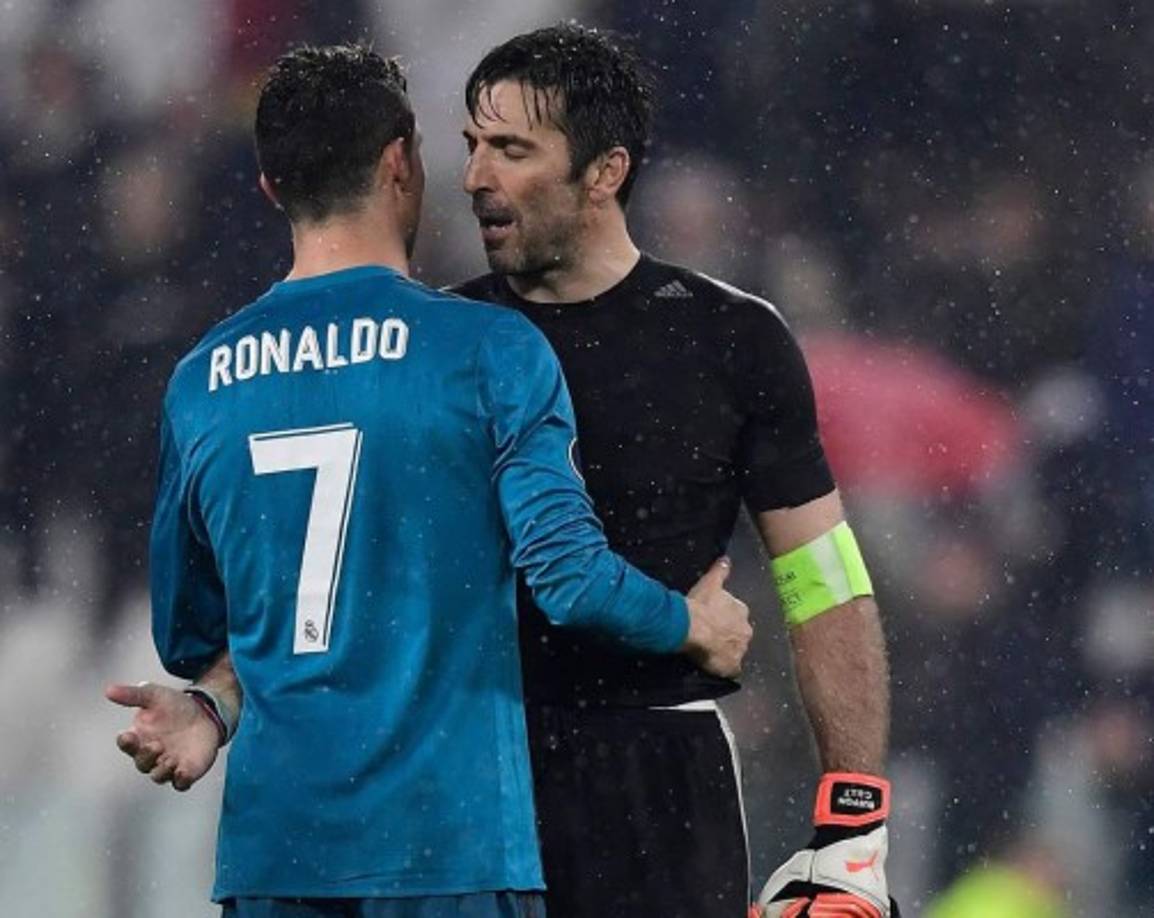 'Cristiano Ronaldo es un jugador de un nivel increíble. Su valor es comparable al de jugadores como Messi, Maradona o Pelé', dijo Buffon.