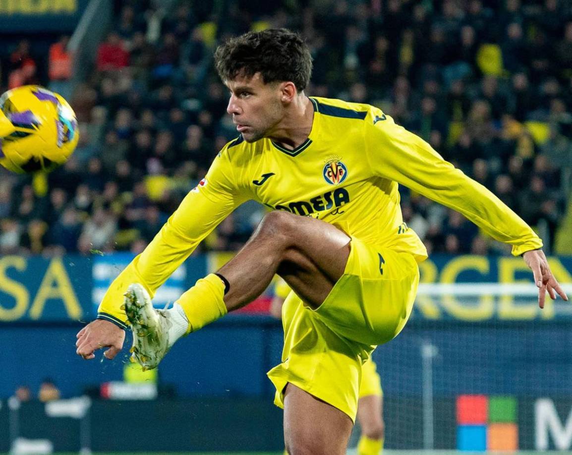 Juan Bernat ha rescindido su contrato con el PSG, que lo tenía cedido en Villarreal, y queda libre. El lateral español fichará por el Getafe, según medios de España.