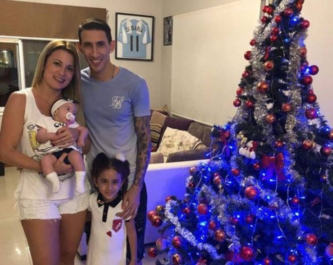 Ángel di María con su familia desde Argentina.