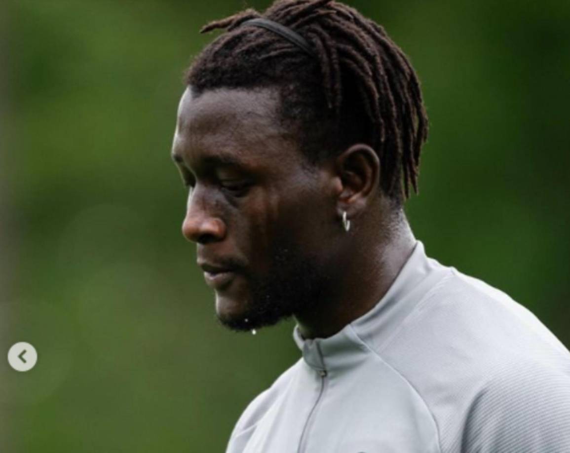 Jadama nació un 17 de marzo de 1994 en Serekunda, Gambia. Sin embargo, cuando era niño, lo adoptó una familia estadounidense y se fue a vivir a Estados Unidos.