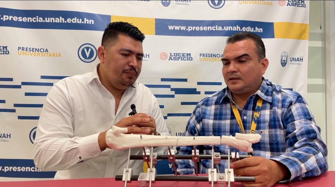 Fabrican dispositivo ortopédico en Unah-vs