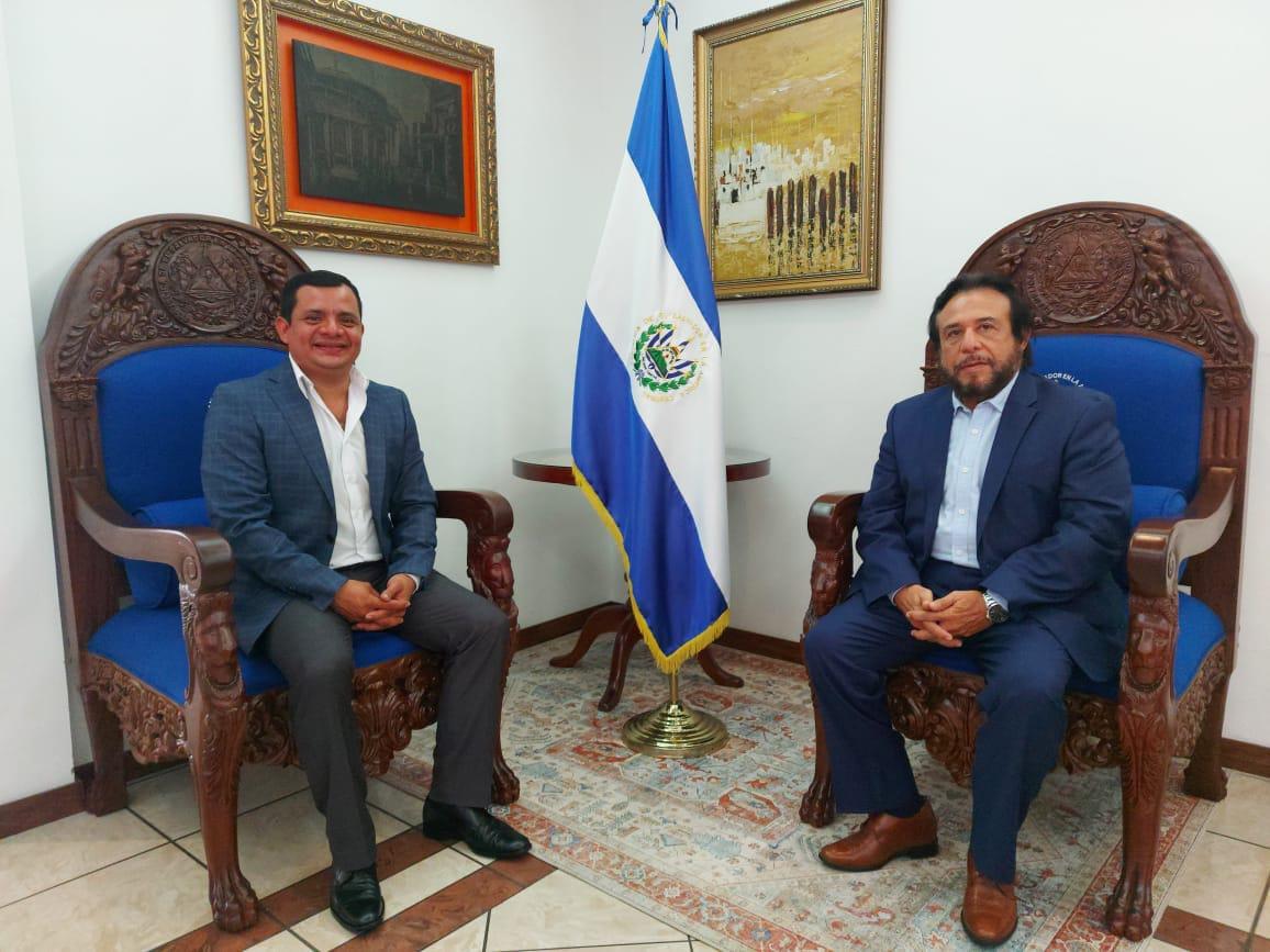 ¿Quién es Pedro Escalante, el alcalde hondureño que retó a Trump a que le quite la visa?