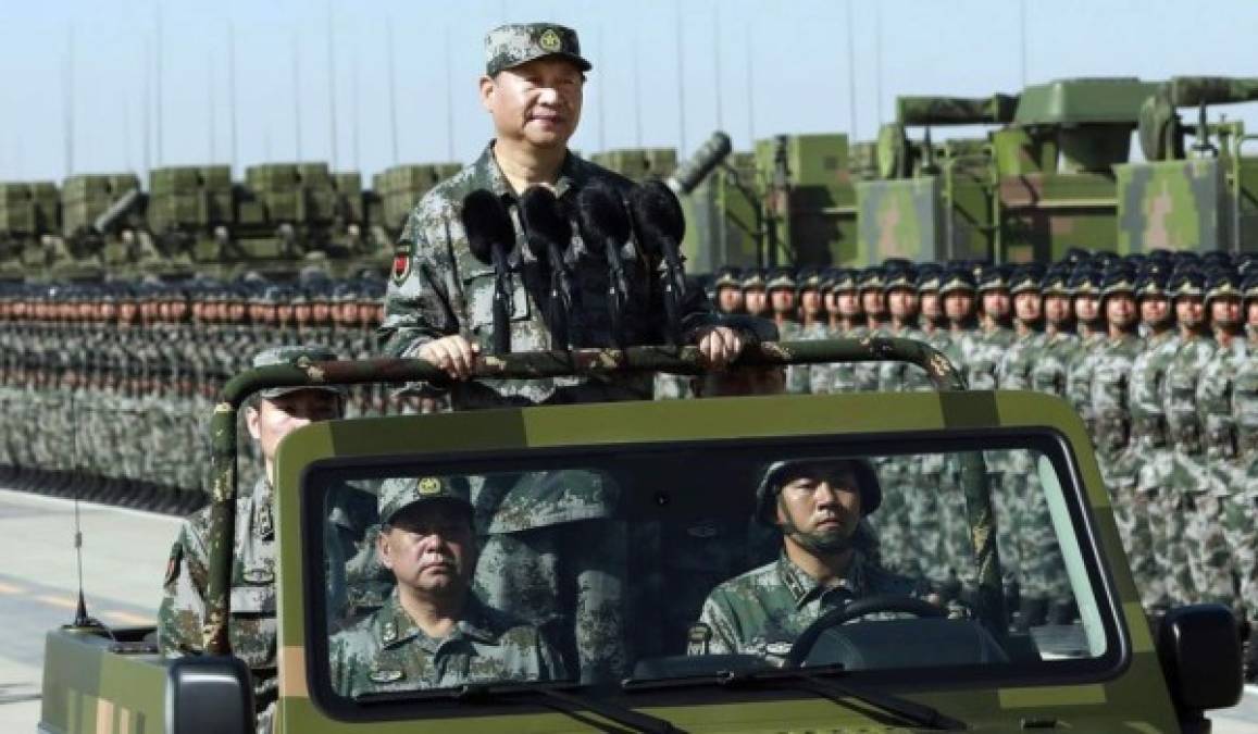 Xi Jinping inspeccionó esta semana el Cuerpo de Marines del Ejército de Liberación Popular (EPL) en Chaozhou, y en un breve discurso les pidió centrarse en la 'preparación para la guerra y las capacidades de combate. Deben mantenerse en estado de alerta máxima', les dijo en momentos que aumentan las tensiones entre China y Estados Unidos.