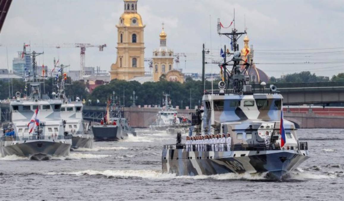 Según el programa de rearme, la Marina de Guerra de Rusia recibirá más de 180 buques y embarcaciones nuevos hasta 2027.