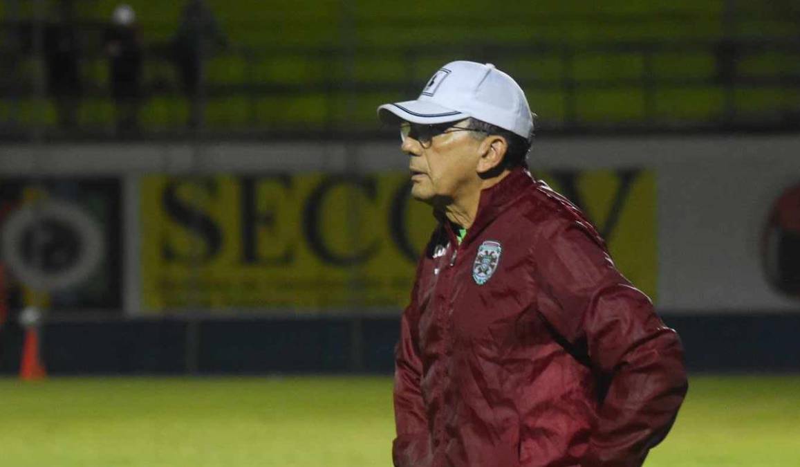 Salomón Nazar, DT del Marathón, evidenció su molestia por la derrota in extremis ante Olancho FC.