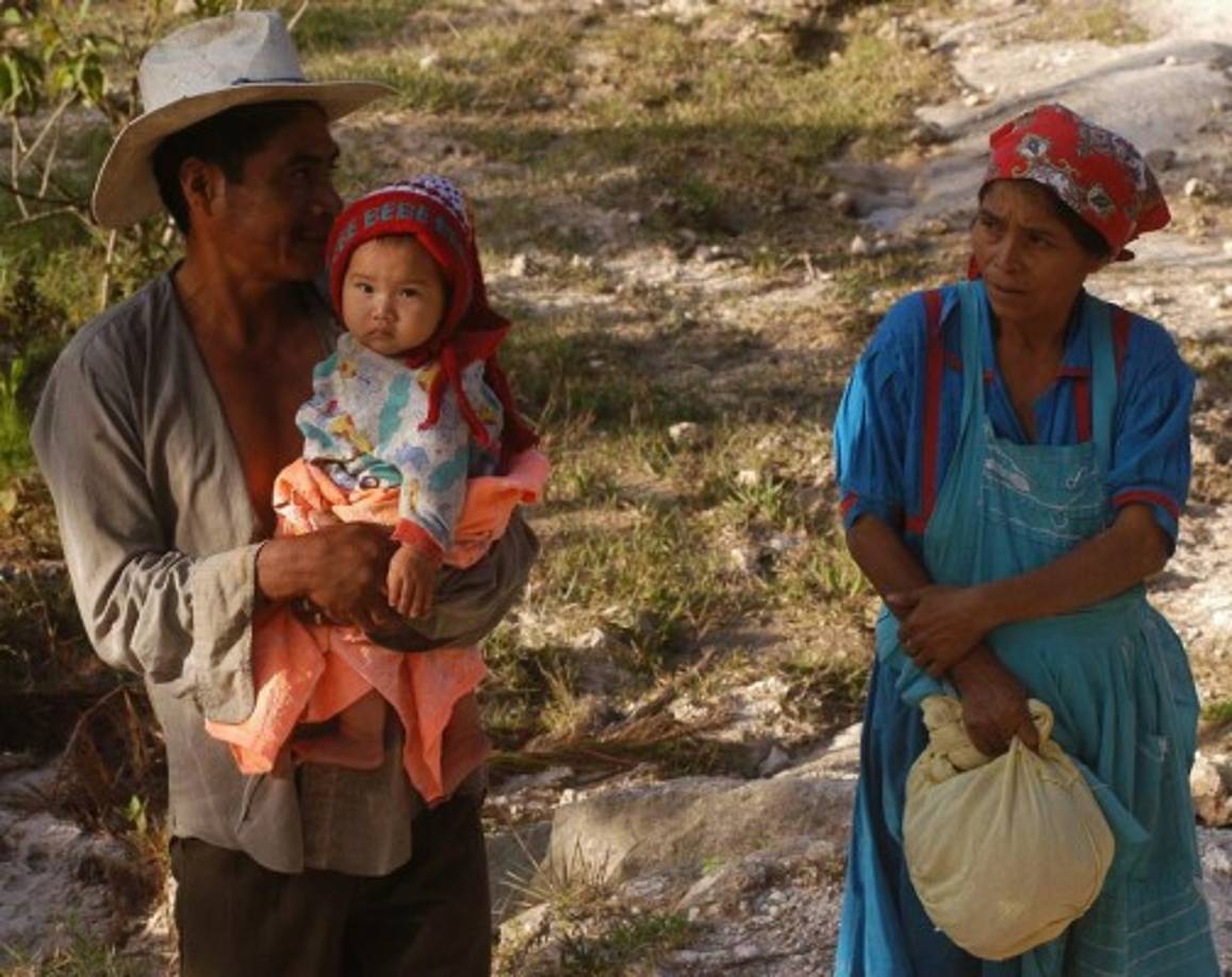 Los lencas se dedican en su mayoría a trabajos en el campo.