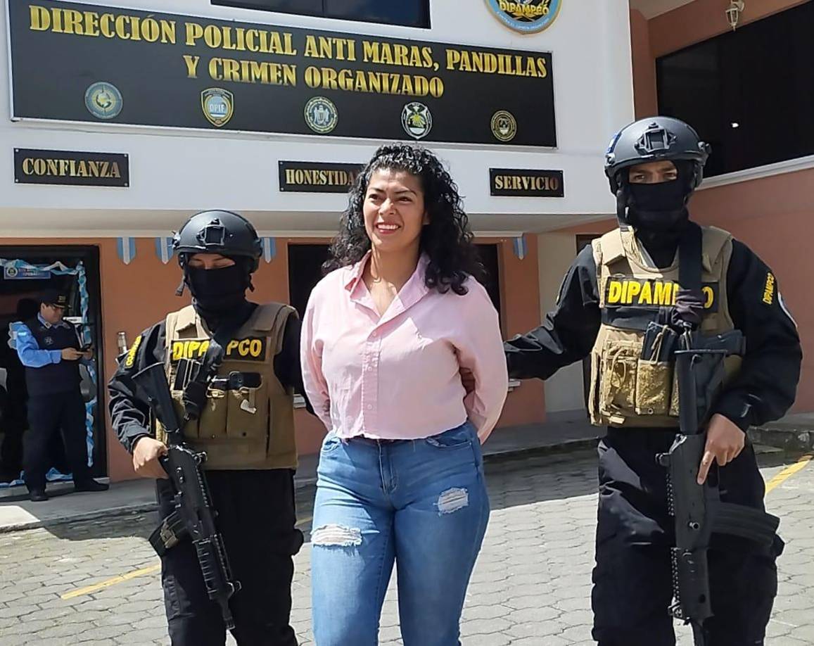 Este método ha sido empleado por la organización criminal para presionar a comerciantes y residentes locales, quienes se veían obligados a pagar sumas significativas de dinero a cambio de no sufrir represalias.