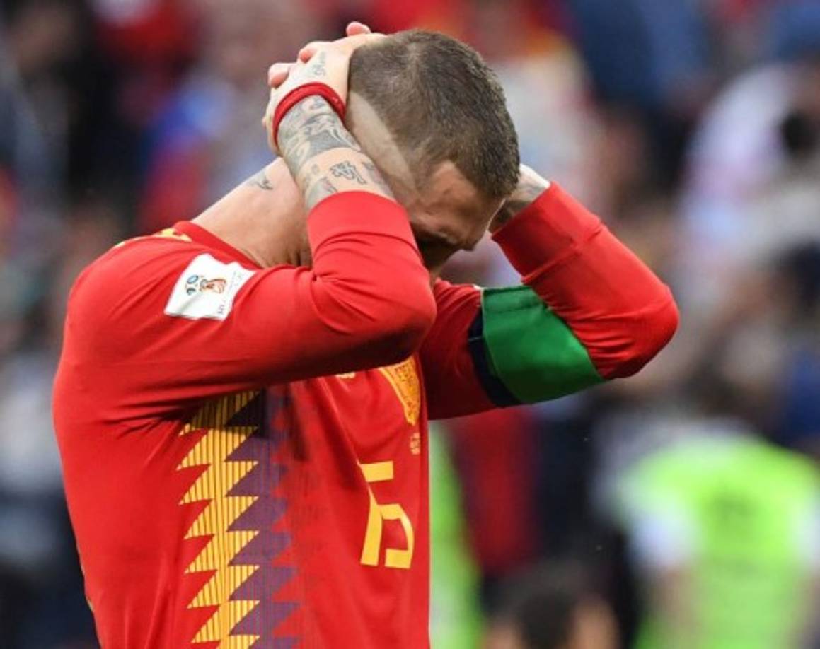 El defensor Sergio Ramos fue uno de los que más sufrió la eliminación en octavos de final.