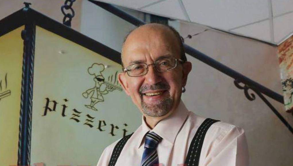 Paolo Agnesi estuvo en Honduras porque fue gerente de una empresa eléctrica y debido a su conocimiento del fútbol estuvo en la televisión hablando de la Serie A y recordando a los futbolistas catrachos que estuvieron en el Calcio.