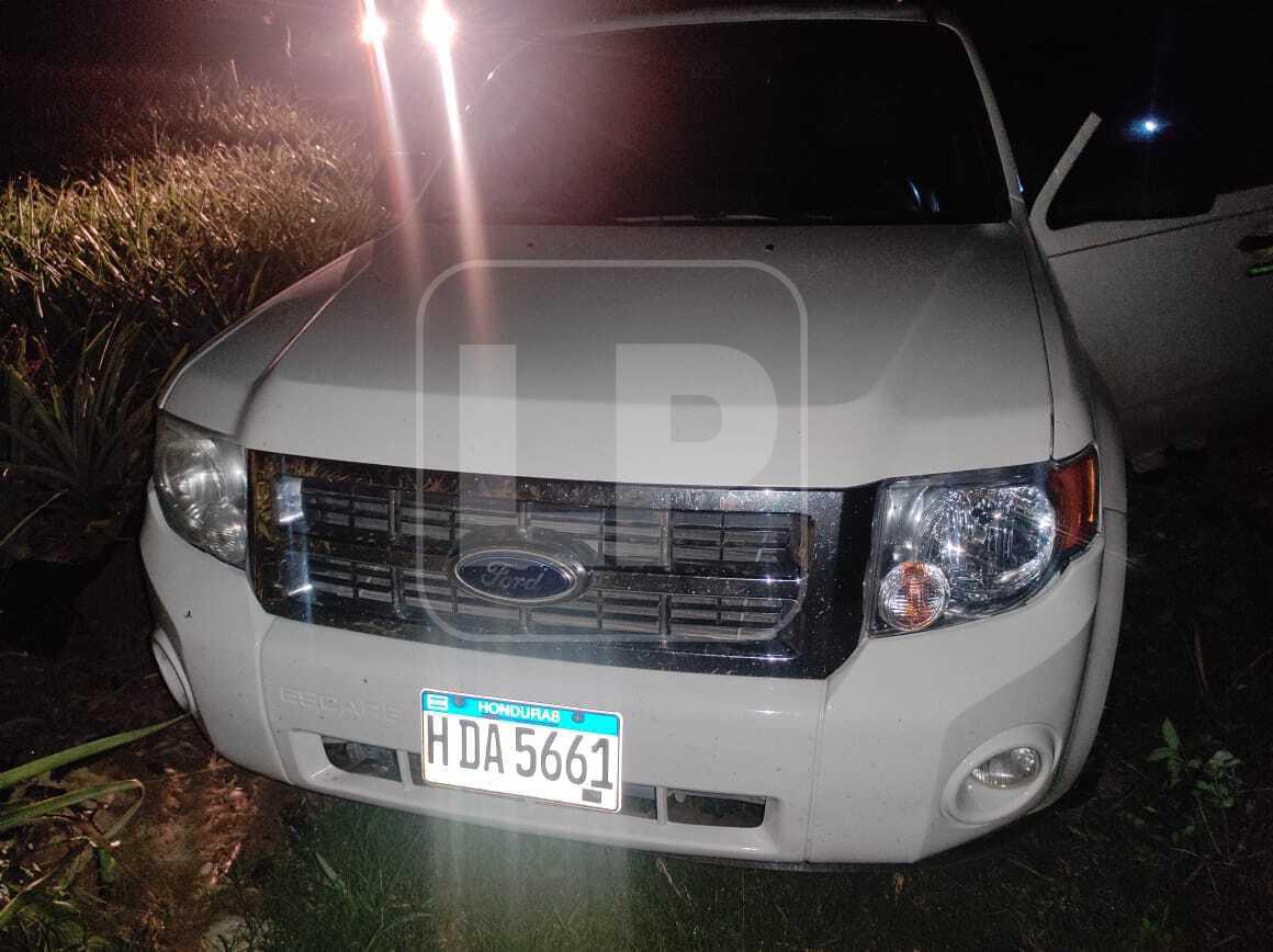 La camioneta fue hallada en una plantación de piñas en la zona del litoral atlántico.