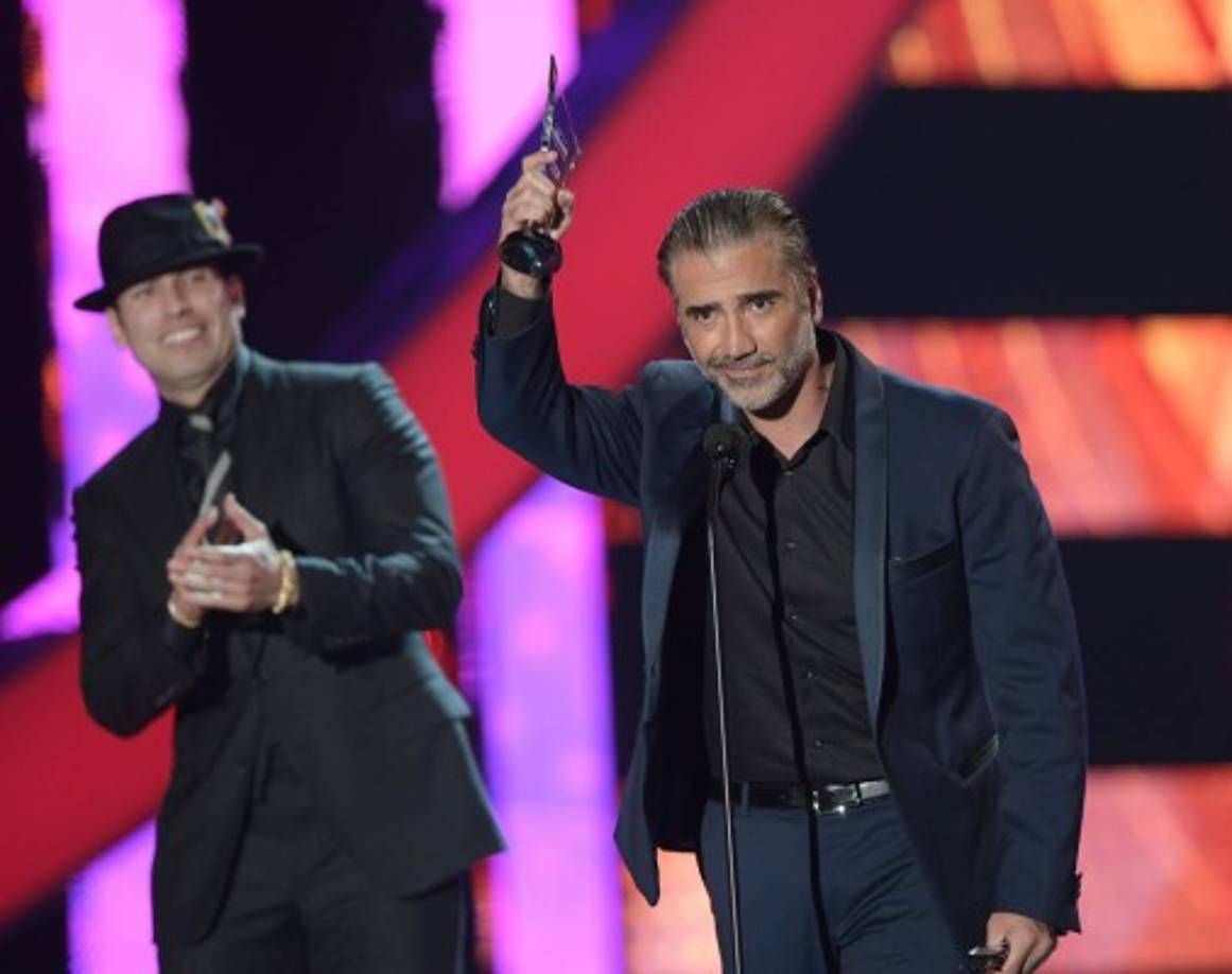 El mexicano agradeció a su padre por haberle heredado su voz y también impulsó su hija Camila a destacar en el mundo de la música.