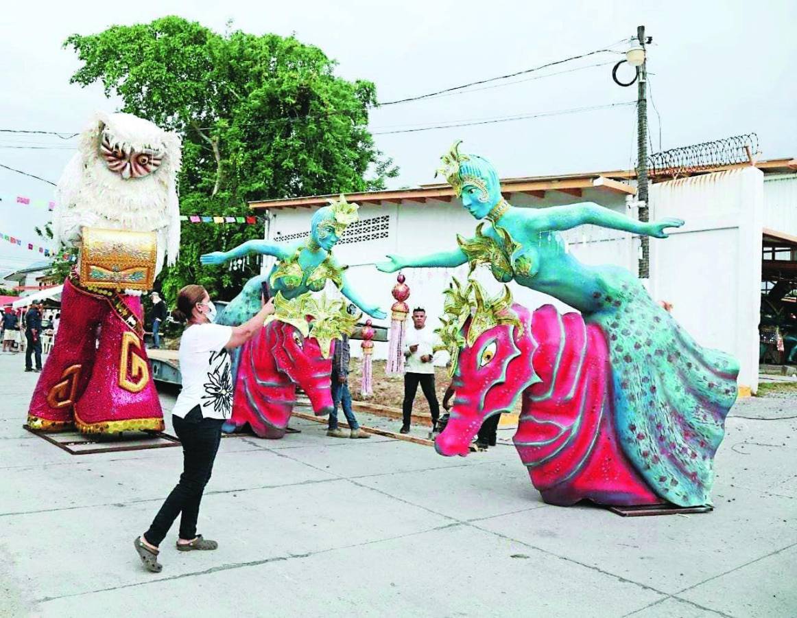 Hoy es el Gran Carnaval de La Ceiba
