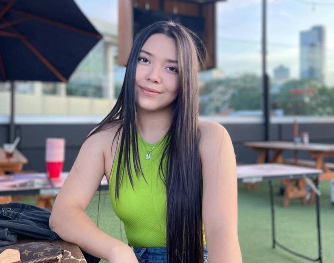 La joven ha recibido felicitaciones al conocer que en los próximos meses se casará con Jorge Álvarez.