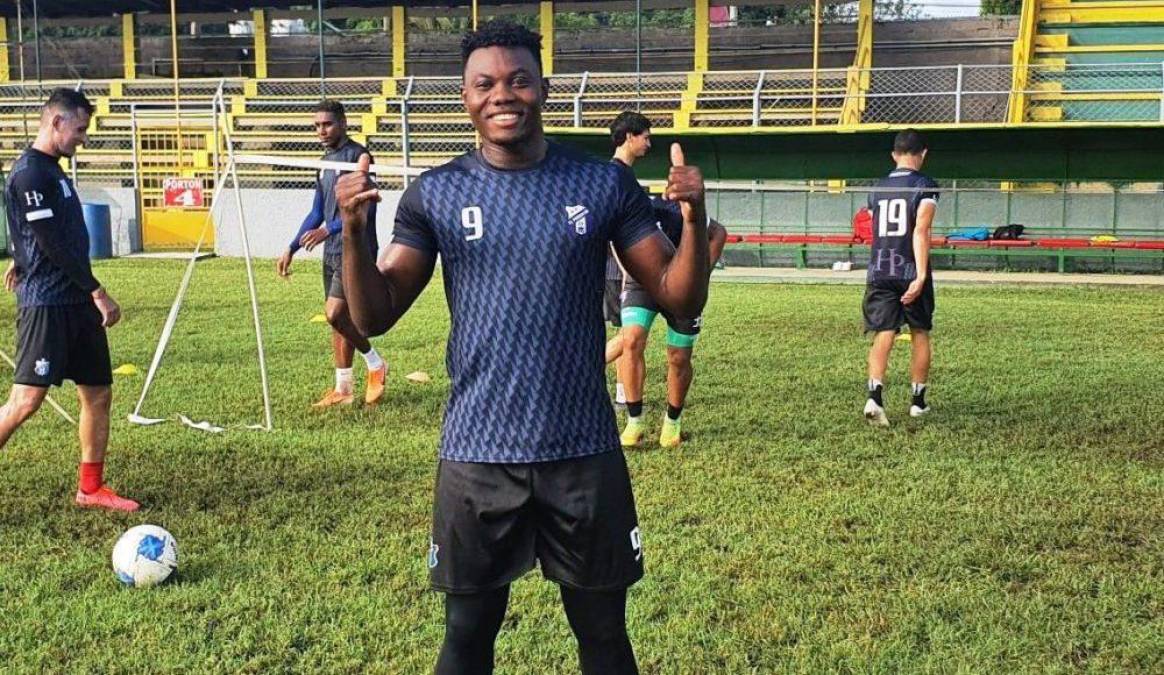 Rafael Agamez volvería a Honduras. El delantero colombiano tuvo un paso infructuoso por Costa Rica. El Vida intentaría sumarlo a su ataque. Brilló con Honduras de El Progreso. 