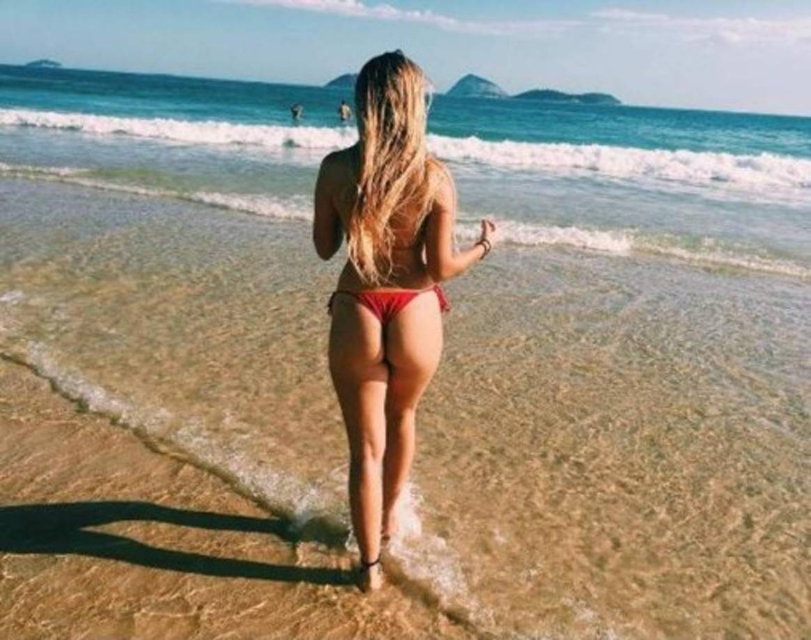 La chica cuenta con 23 años de edad y cuenta con miles de seguidores.