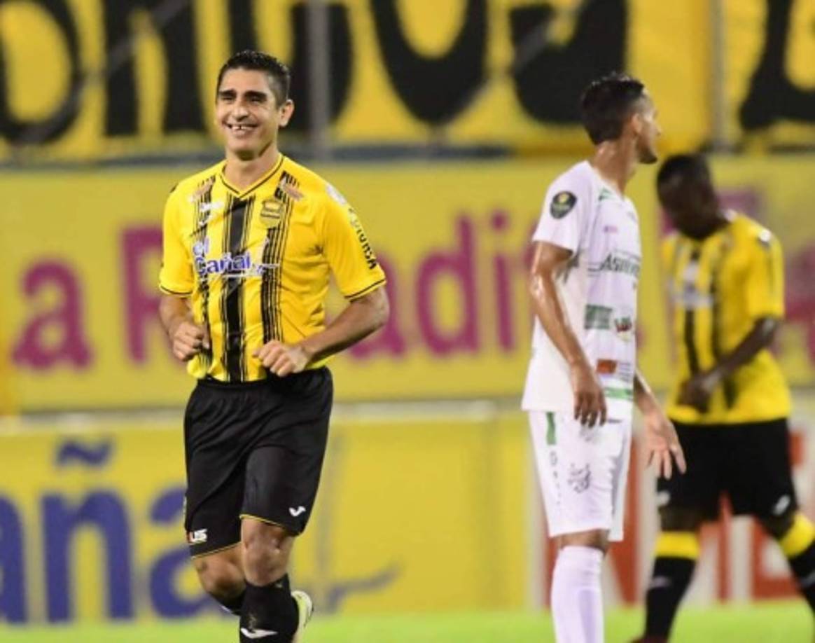 Jorge Claros se encargó de abrir el marcador en el estadio Morazán. Su anotación llegó al minuto 22.