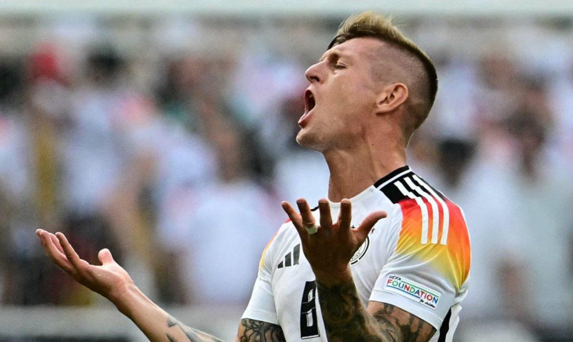 Kroos deja conmovedora carta y menciona a Pedri tras lesionarlo