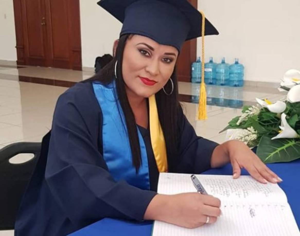 Cinco minutos tenía de haber salido del edificio del Poder Judicial, adonde se desempeñaba como secretaria adjunta del Tribunal de Sentencia, cuando la abogada Connie Gabriela Montero Aguilar (de 29 años) fue asesinada.