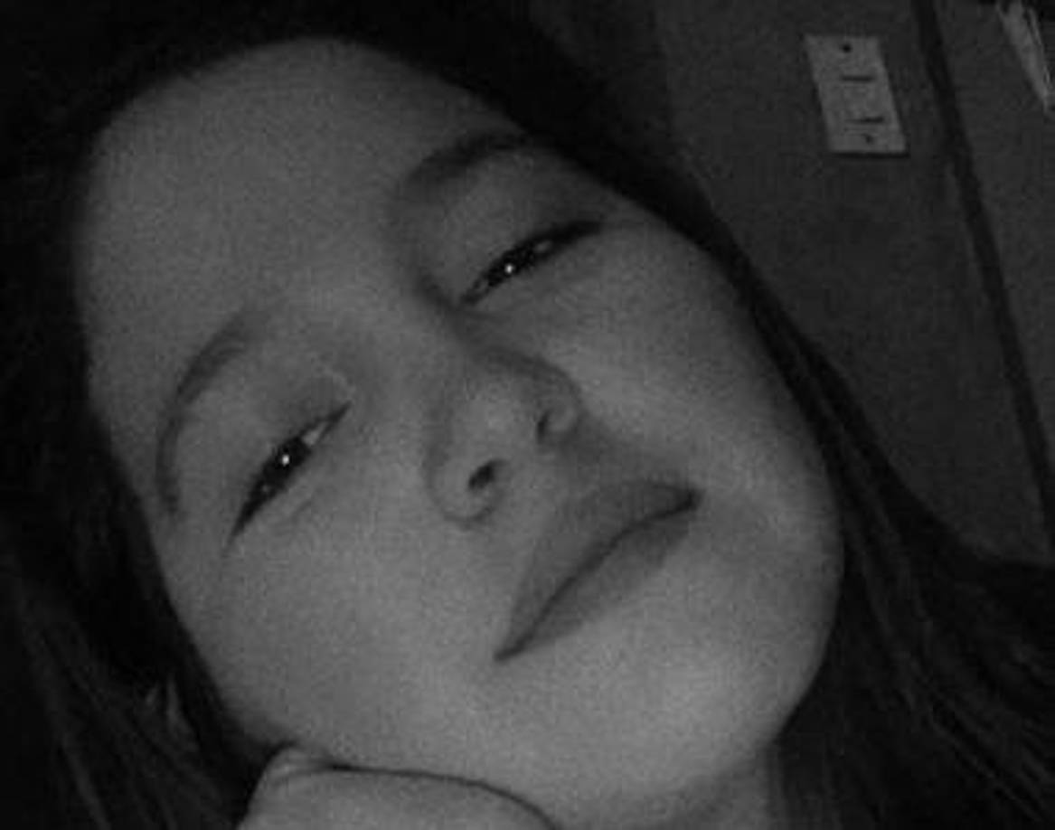 El asesinato de la joven ha provocado una ola de indignación en amigos y familiares, quienes exigen justicia para que su muerte no quede en la impunidad, como muchos casos de crímenes contra mujeres en Honduras. 